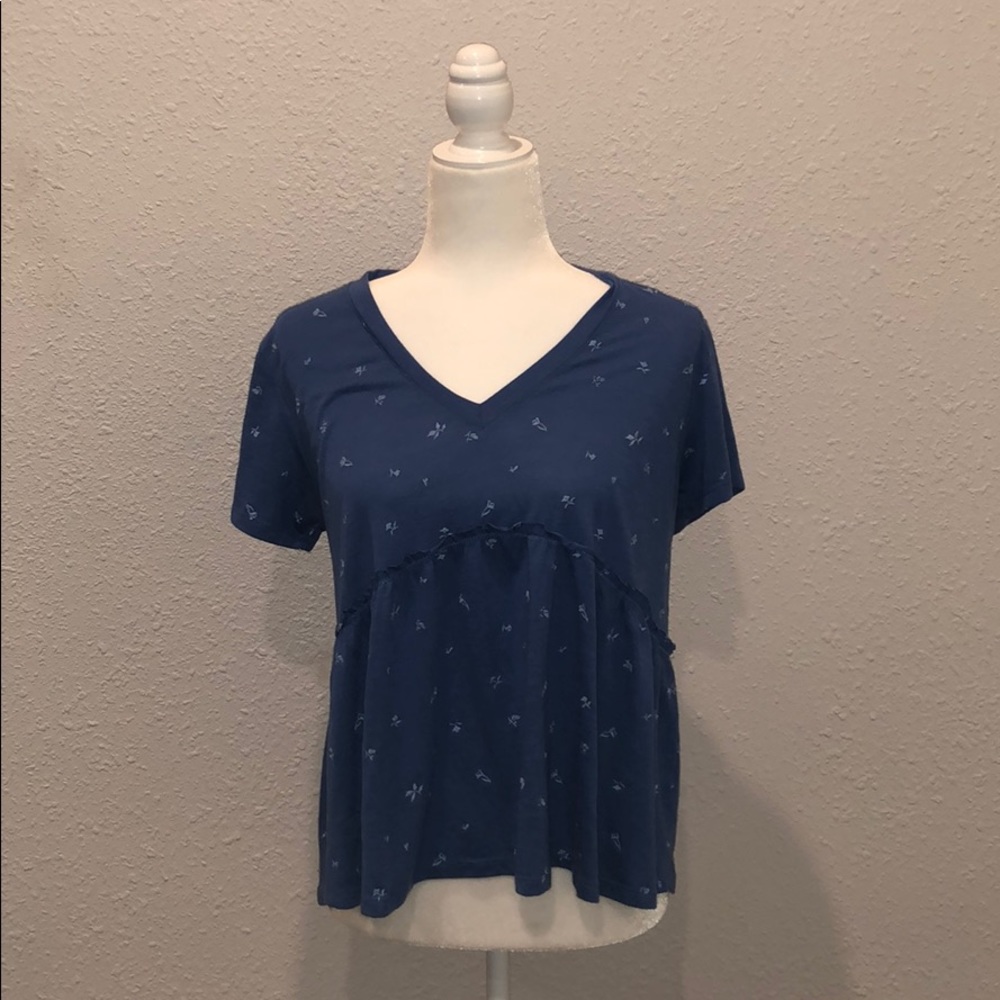 Francesca’s Blue Flower Top